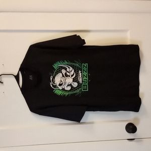 Discraft Buzzz Shirt - Size Large
